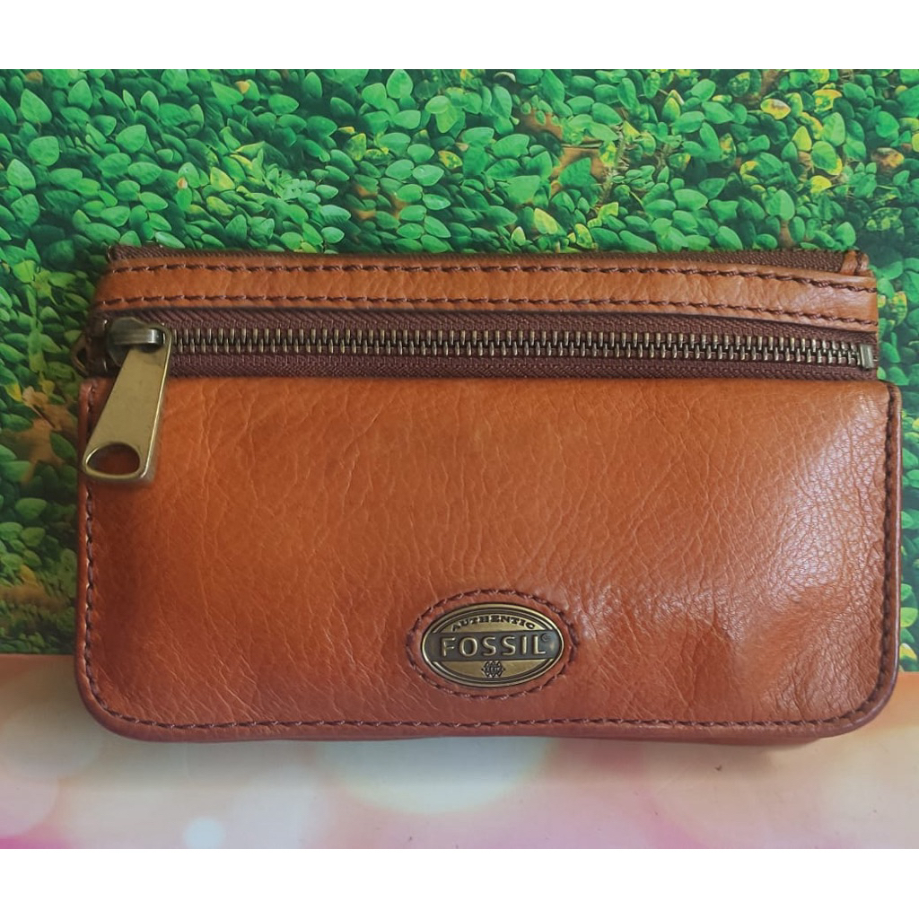 Preloved Dompet Fossil Explorer