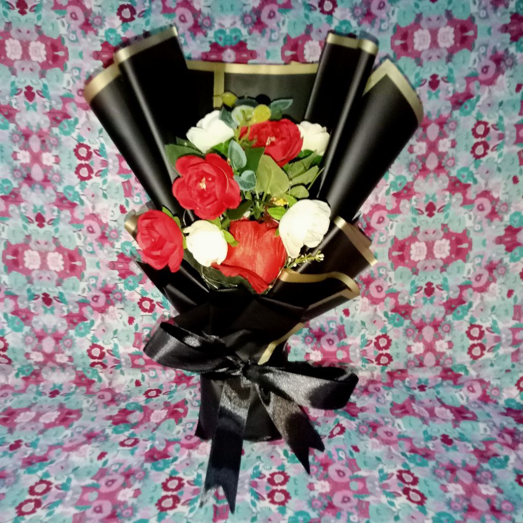 

BUKET Snacks in Bloom SNACK DAN BUNGA UNTUK HADIAH DLL MURAH REALPICT BISA REQUEST