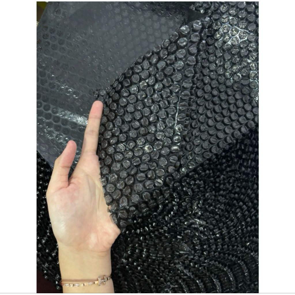 

Q (Q22) BUBBLE WARP KETEBALAN TIPIS UKURAN 40 CM X 50 M