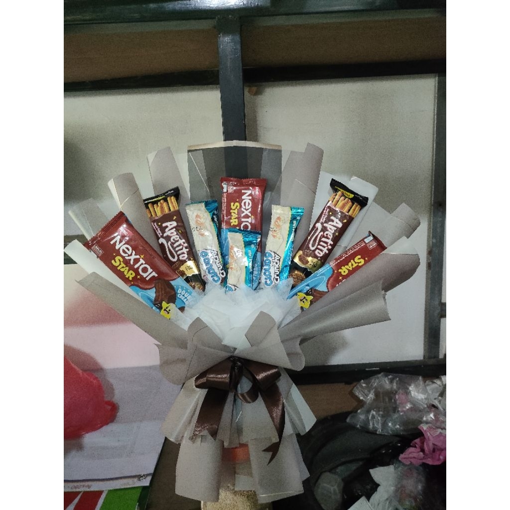 

Buket Snack wisuda/ ulang tahun murah