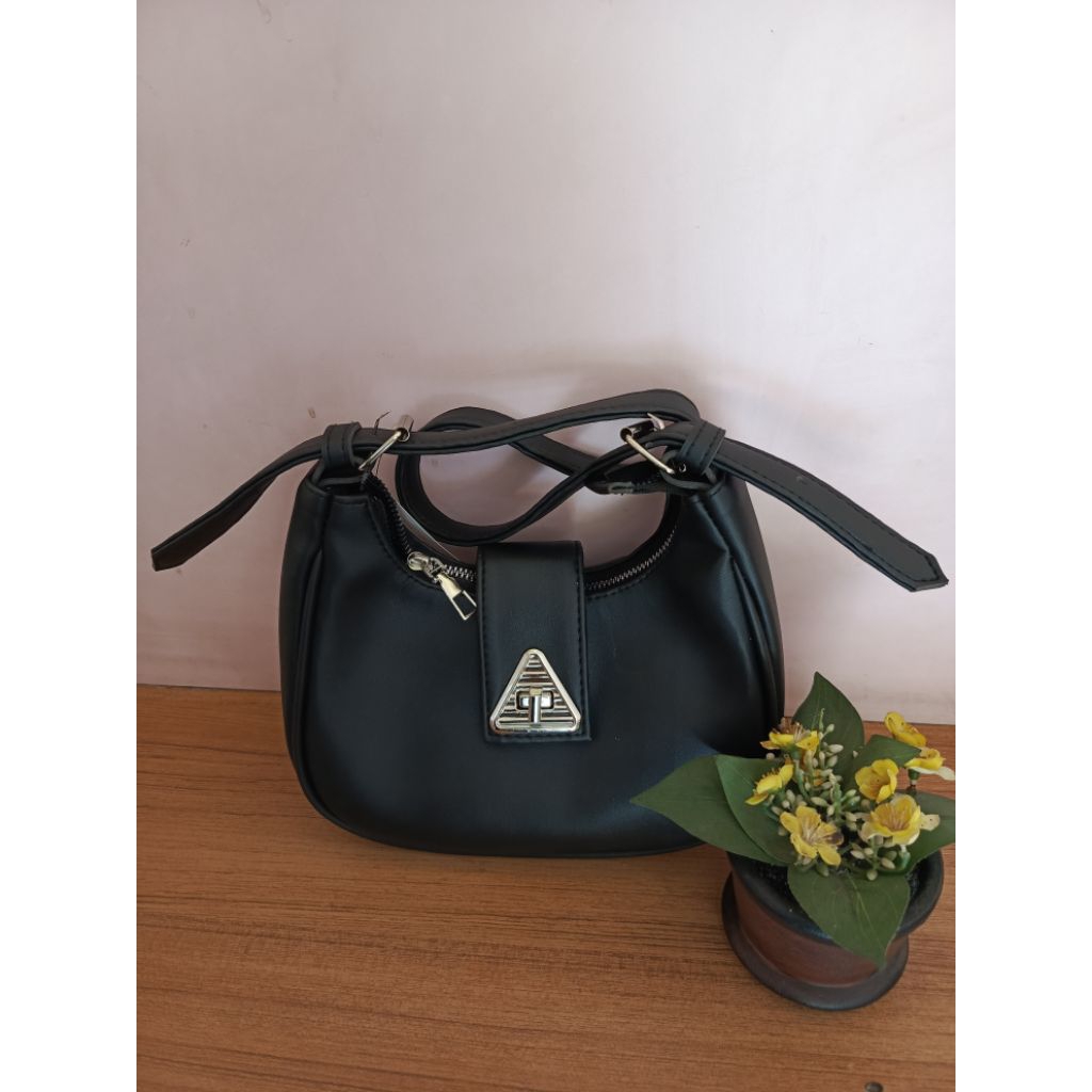 tas Rinjani soulderbag