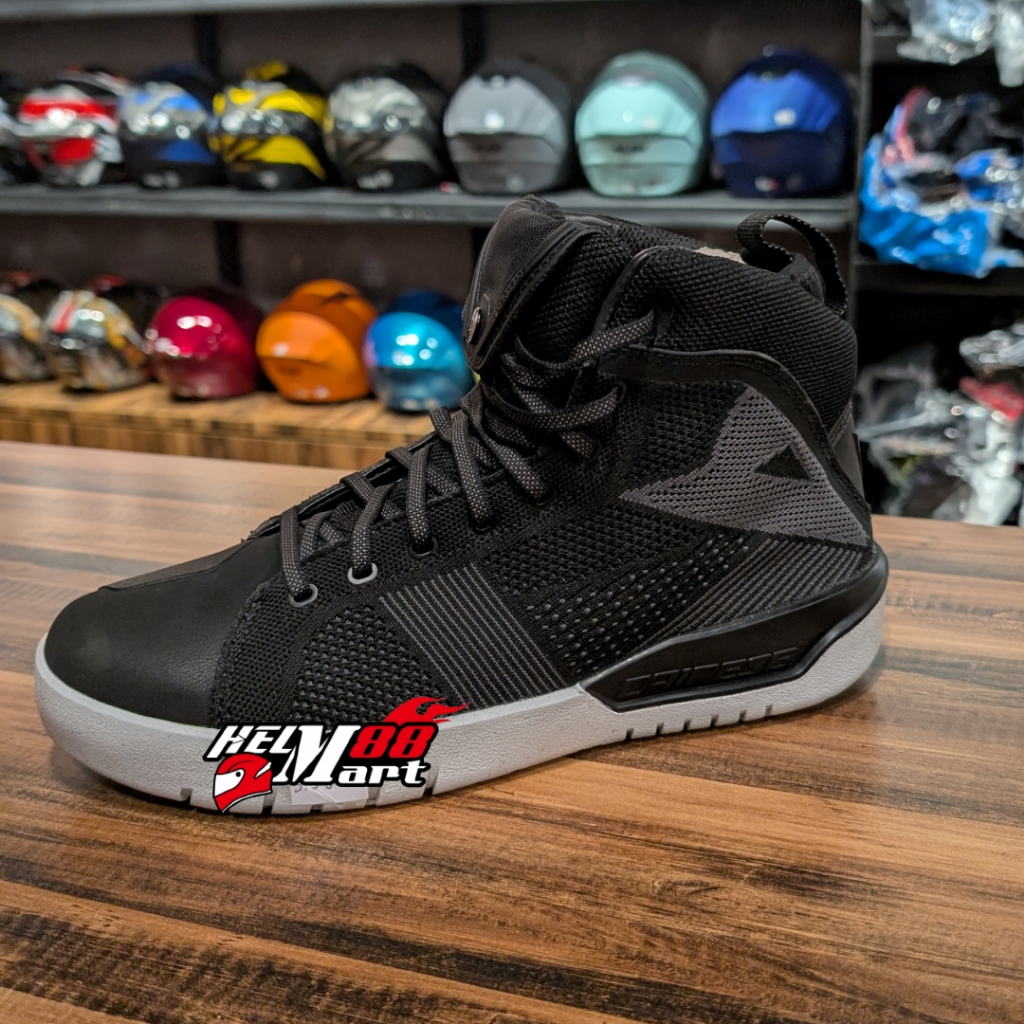 DAINESE Metractive Air Shoes - Sepatu Dainese Original