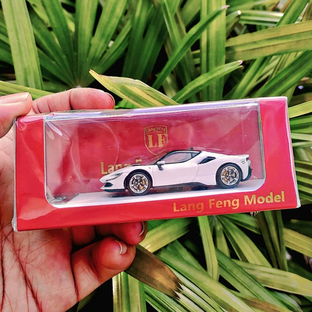 LF/Lang Feng Model Ferarri SF90 Putih Limited (Sealed)