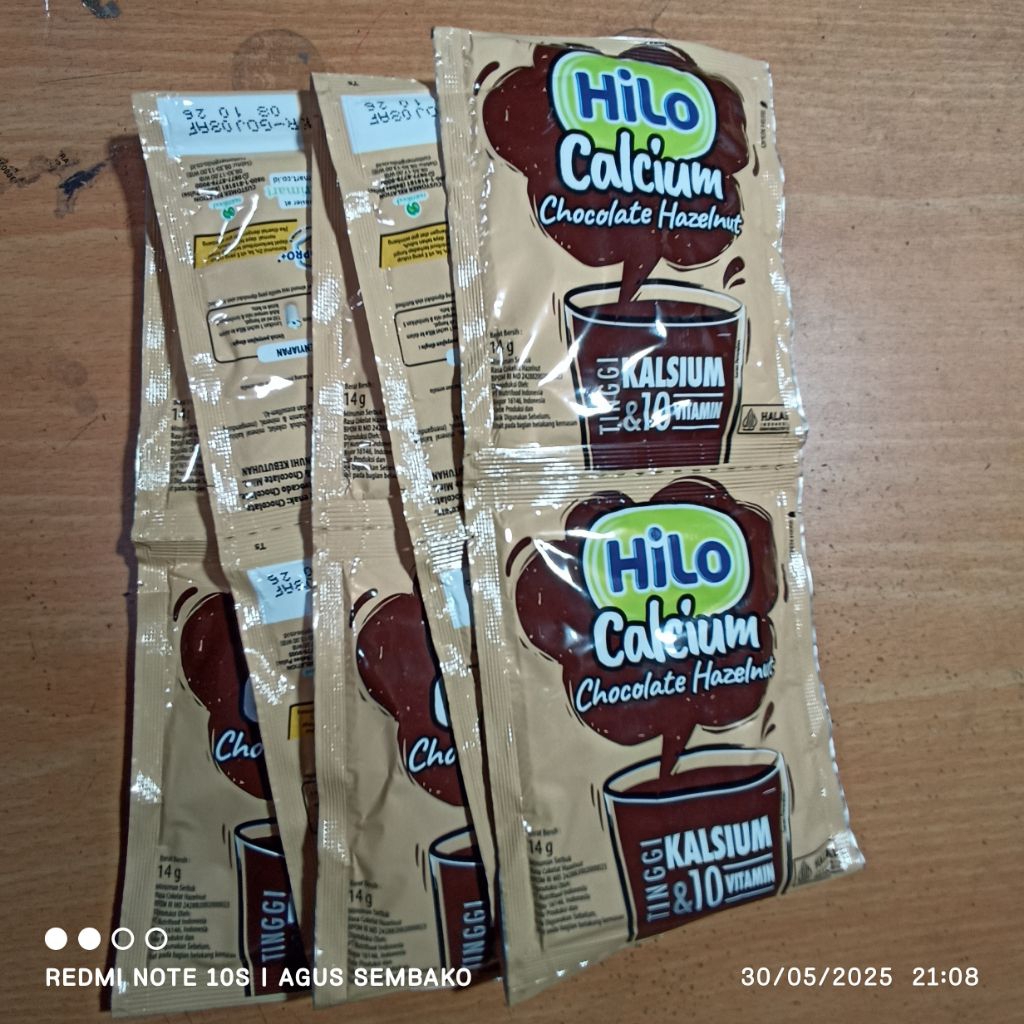 

1 rcg hilo chocolate hazelnut 10s (BELI 4 GROSIR)
