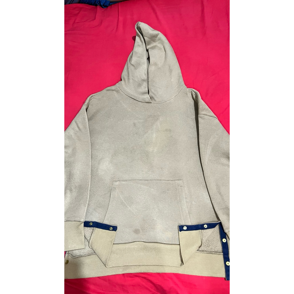 hoodie wanita preloved