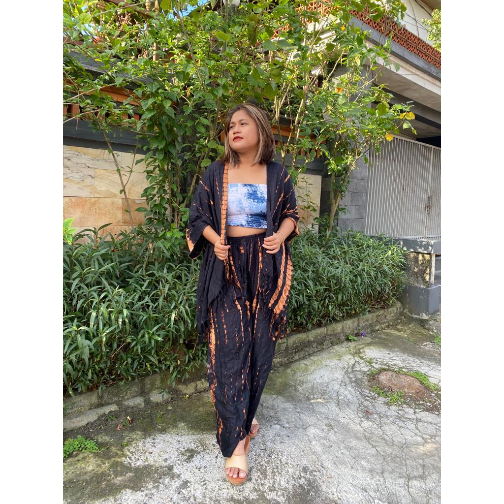 Outer Lilit Khass Bali