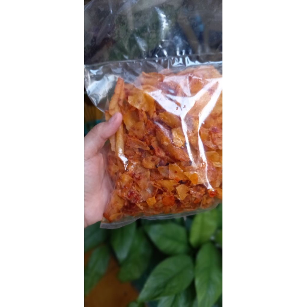 

kripik singkong pedas manis gurih
