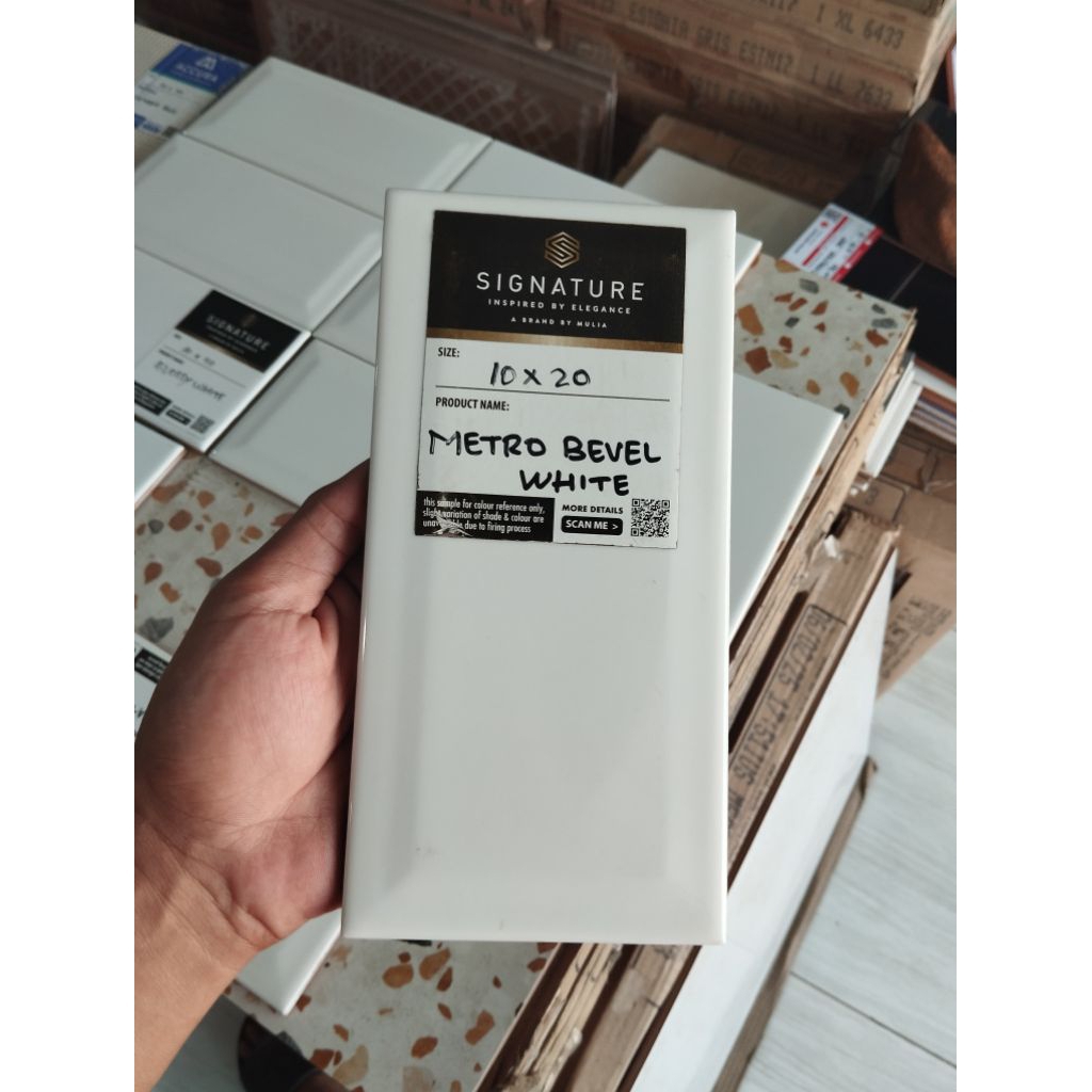 KERAMIK SUBWAY BAVEL 10X20 WHITE GLOSSY & MATTE