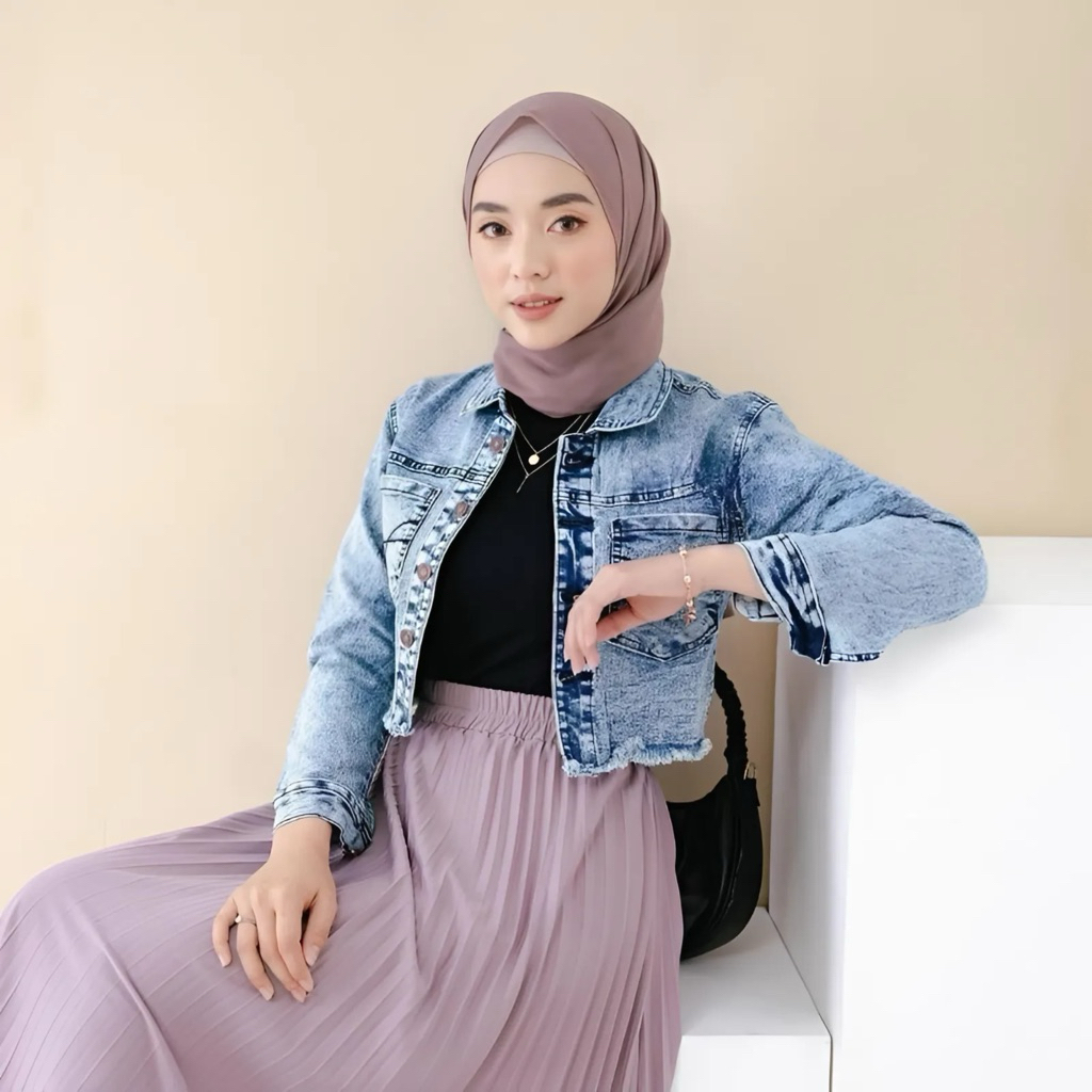 Jaket Jeans Wanita Crop Rawis //Jaket Denim Crop Wanita