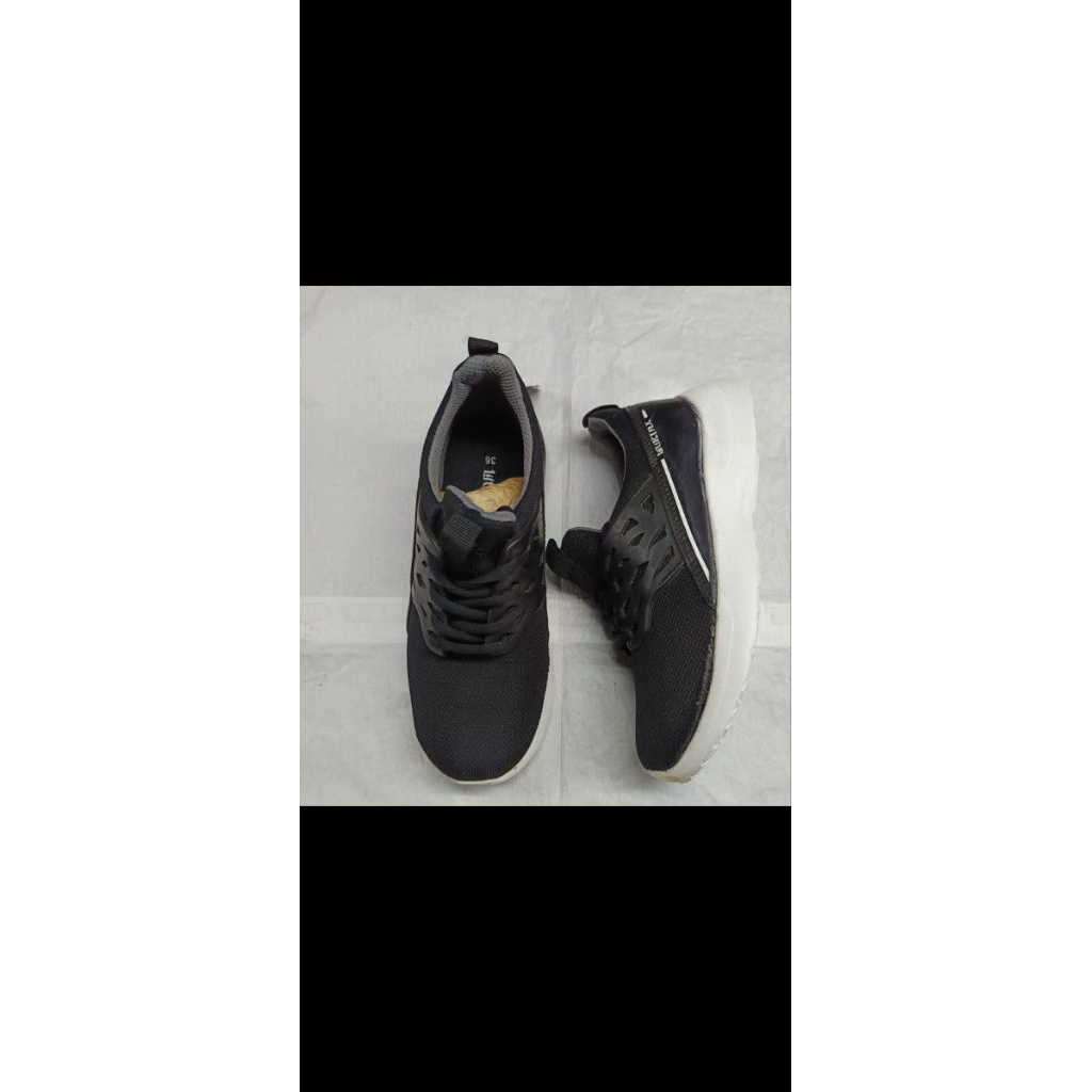 Sepatu WUKIRA ODYSSEY GRAY