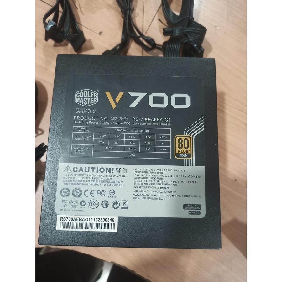 Cooler Master V700 - 700W Gold 80+ Power Supply PSU Full Modular CoolerMaster
