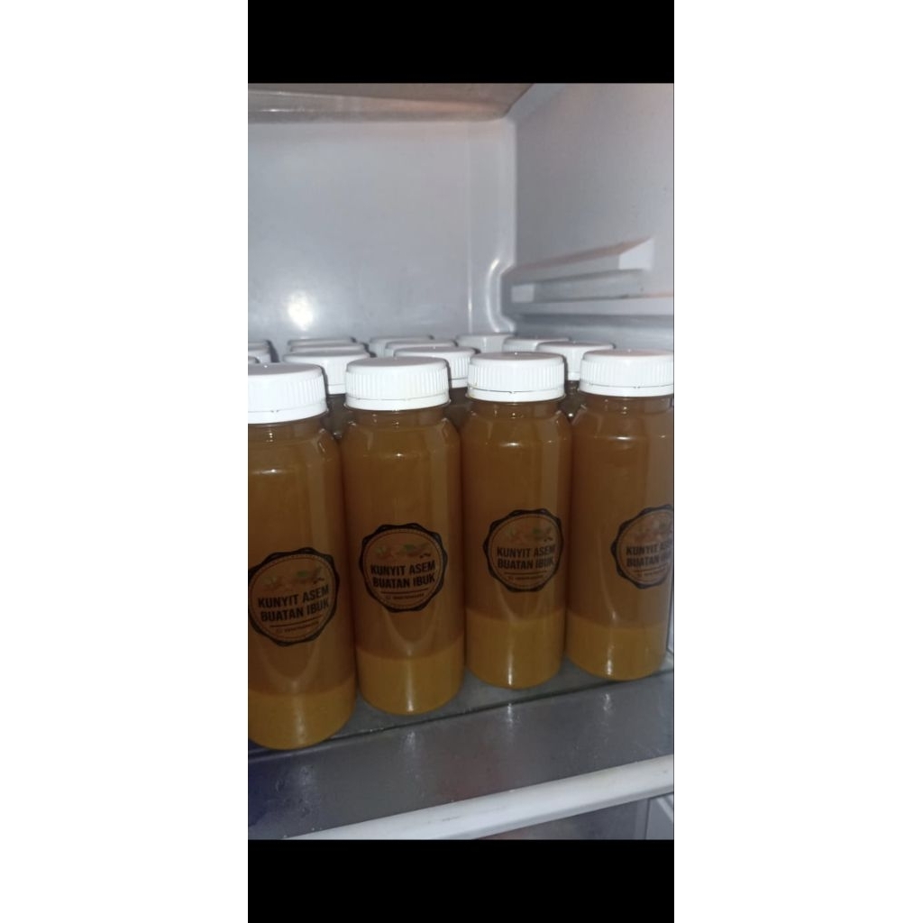 

Jamu Kunyit Asem Buatan Ibu 100% Gula Jawa Asli dan Tanpa Pengawet Buatan