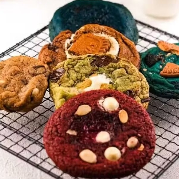 

Soft Cookies Lumer Premium Homemade by Rumah Kue Sanny