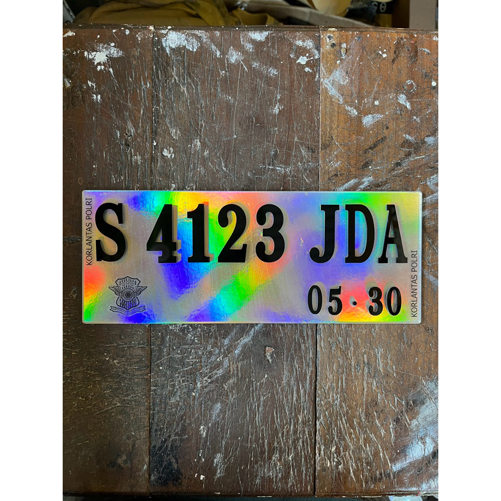 plat nomor motor timbul akrilik dasar hologram