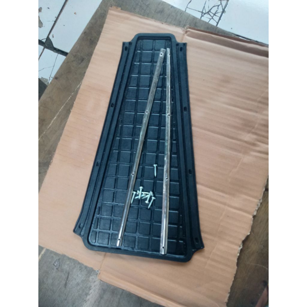 karet dek lantai tengah set vespa px px