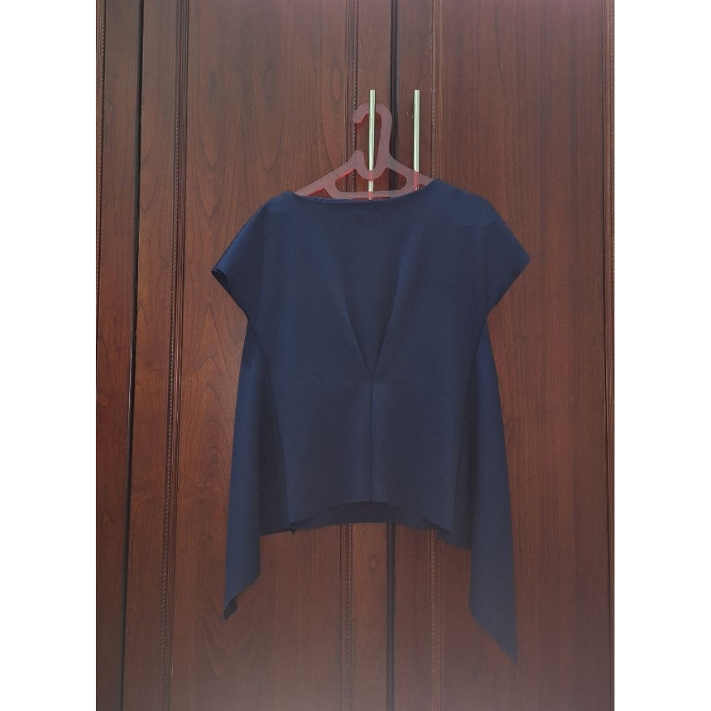 Preloved Atasan Blouse wanita Biru dongker Navy