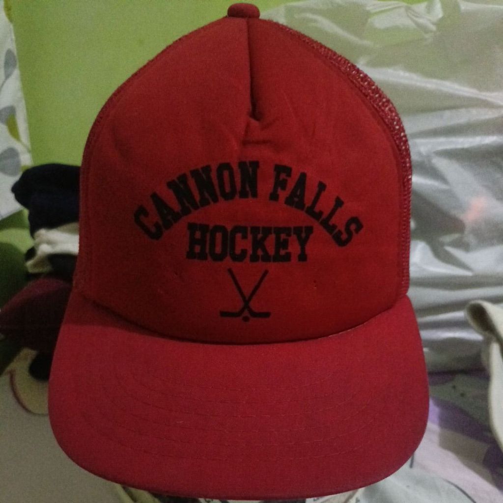 VINTAGE CANNON FALLS HOCKEY trucker cap