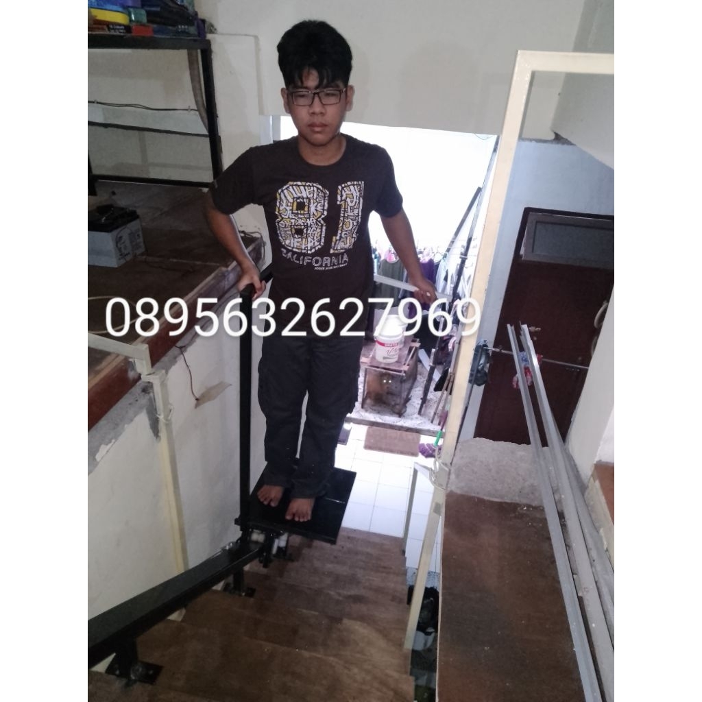 Elevator lift standing