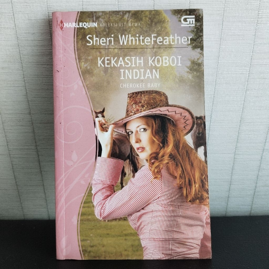 Harlequin Novel: Cherokee Baby / Kekasih Koboi Indian - Sheri Whitefeather, 100% cetakan asli Gramed