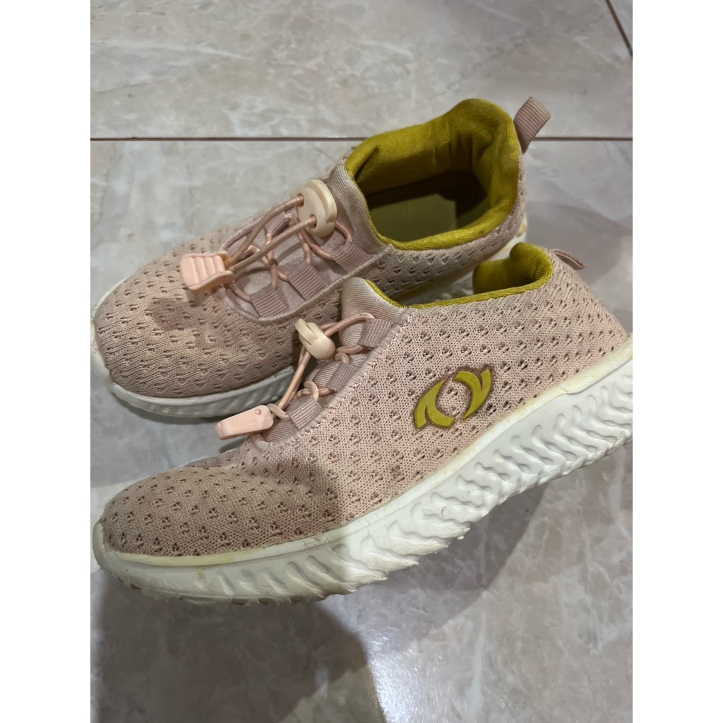 PL sepatu anak astec size 13/31