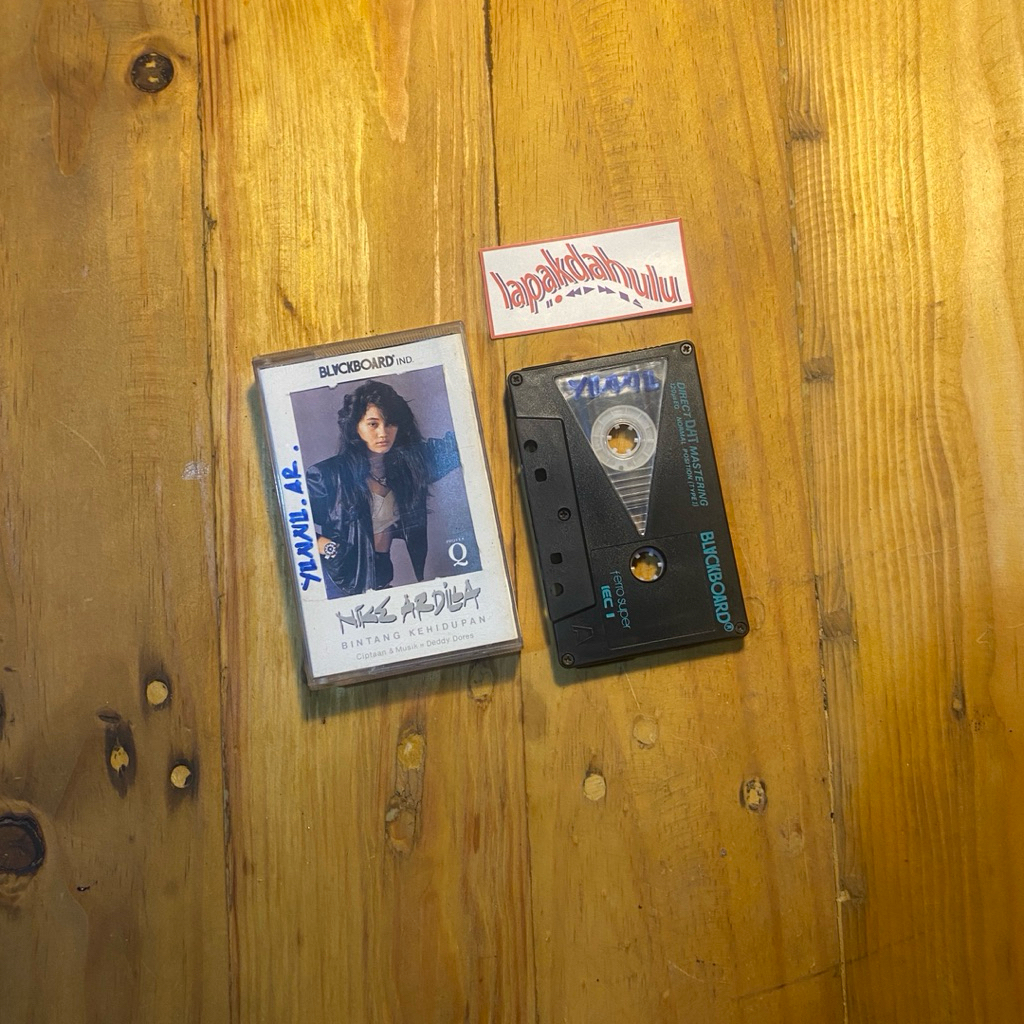 Kaset Pita Nike Ardilla - Bintang Kehidupan