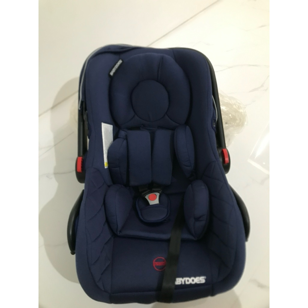 preloved carsear carrier babydoes