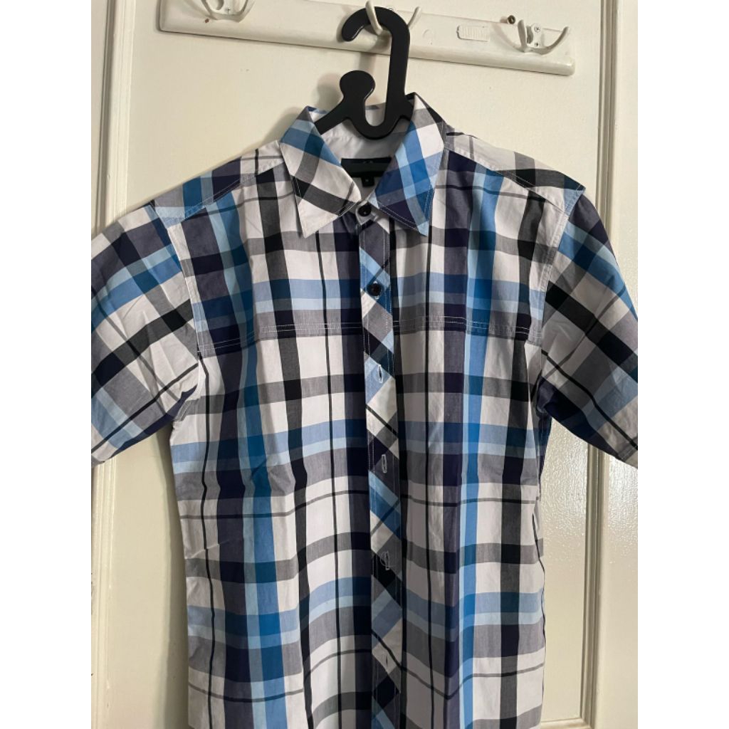 Kemeja pria kotak-kotak biru