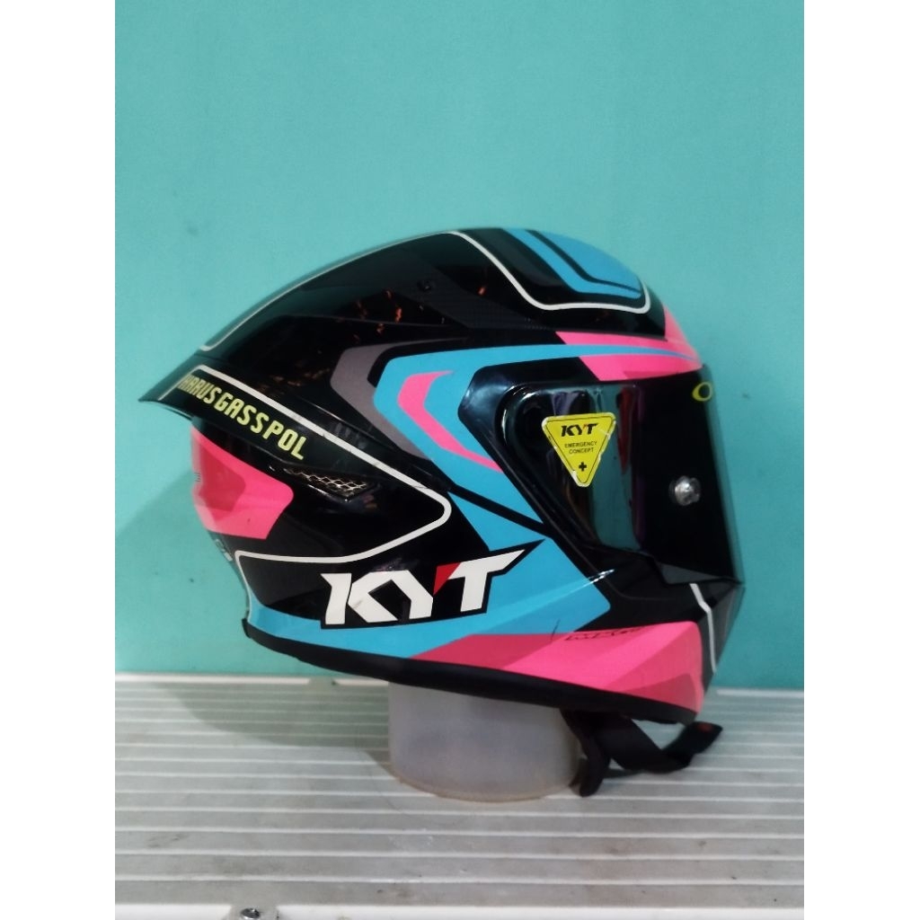 KYT TT Course Black Fuxia (Second)