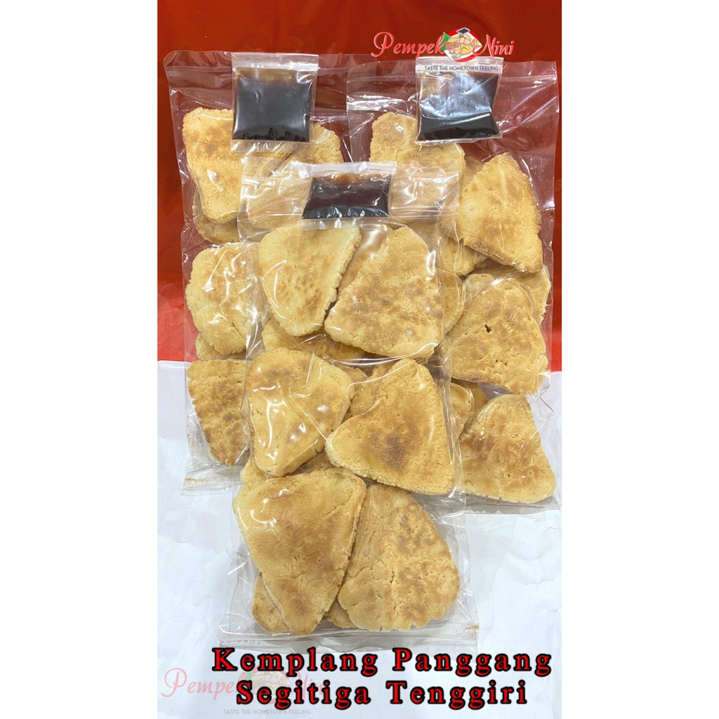 

Kerupuk / Kemplang Panggang / Bakar Segitiga ikan Tenggiri Asli Palembang Pempek Nini 150 gram