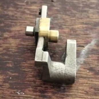 252527-91KasarHalusMesinJahitKamkutOverdeckW500