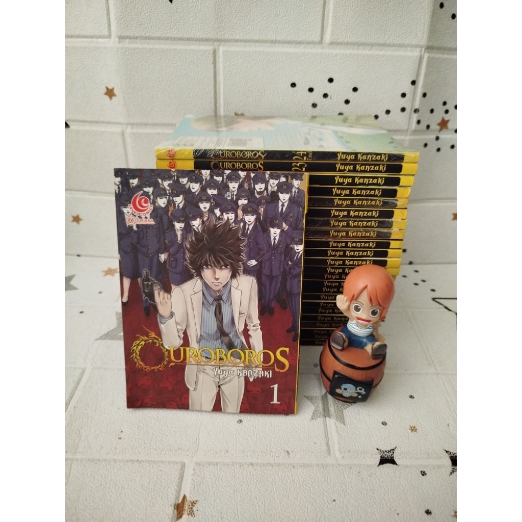 komik ouroboros 1-24 set pertama