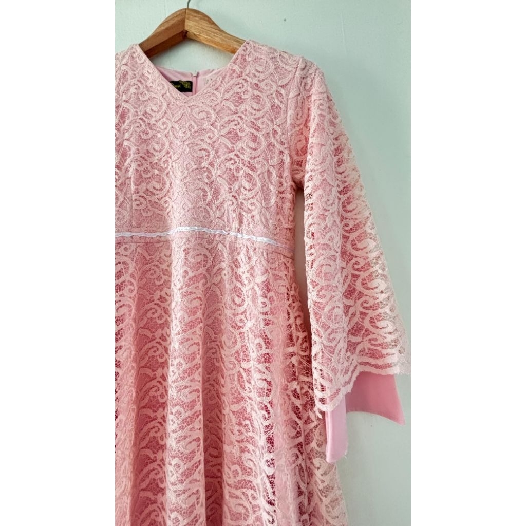 Dress bridesmaid/kebaya gamis warna pink Salem