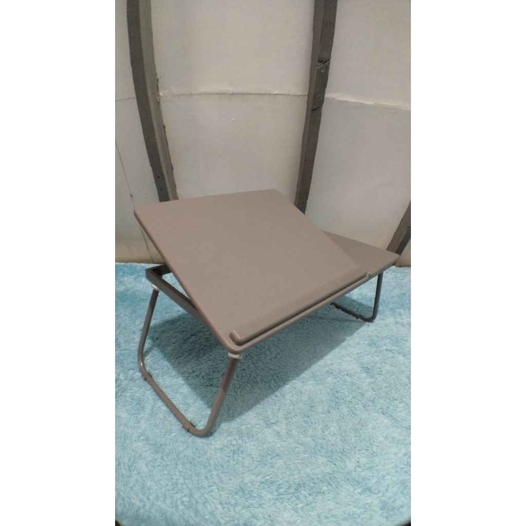 meja lipat laptop abu - Preloved