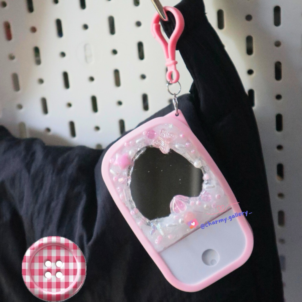 Mirror Spray BagCharm - Charmy Collections Gantungan tas unik spray handsanitizer, Aesthetic bagchar