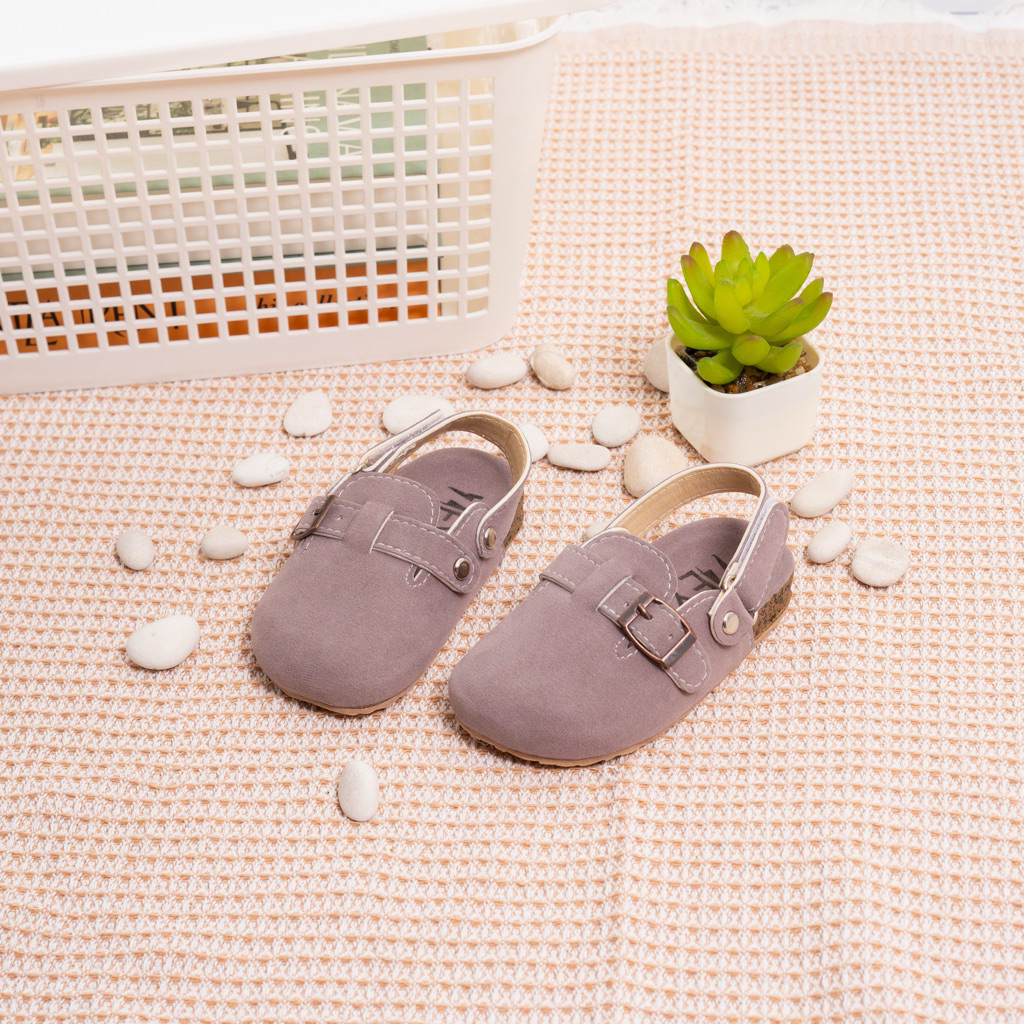 Zeya Sepatu Sandal Bustong Anak Baby Suede Lembut (Sepatu Sandal Clogs Anak) Usia 1 Sampai 7 Tahun L