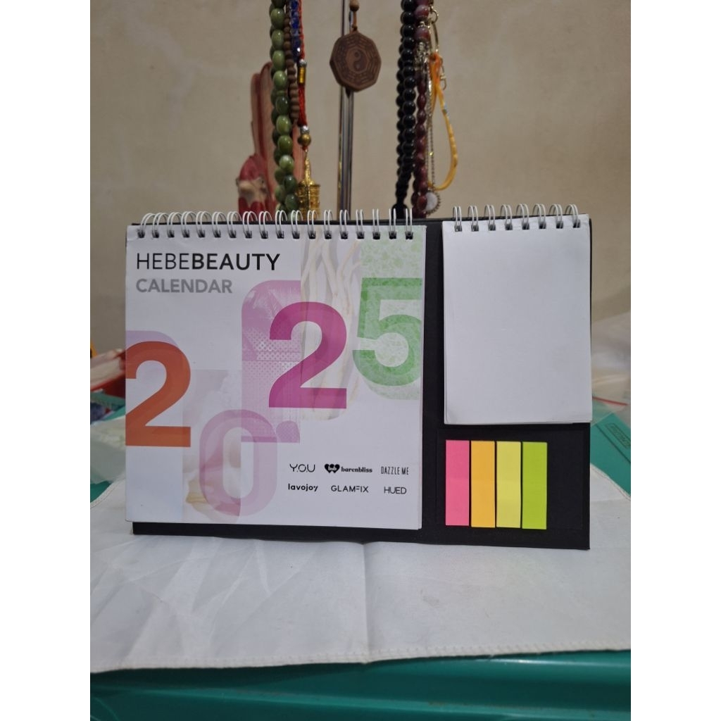 

Kalender hebe beauty 2025 lengkap dengan Kertas untuk mencatat Limited edition Barang terawat Pemakaian pribadi