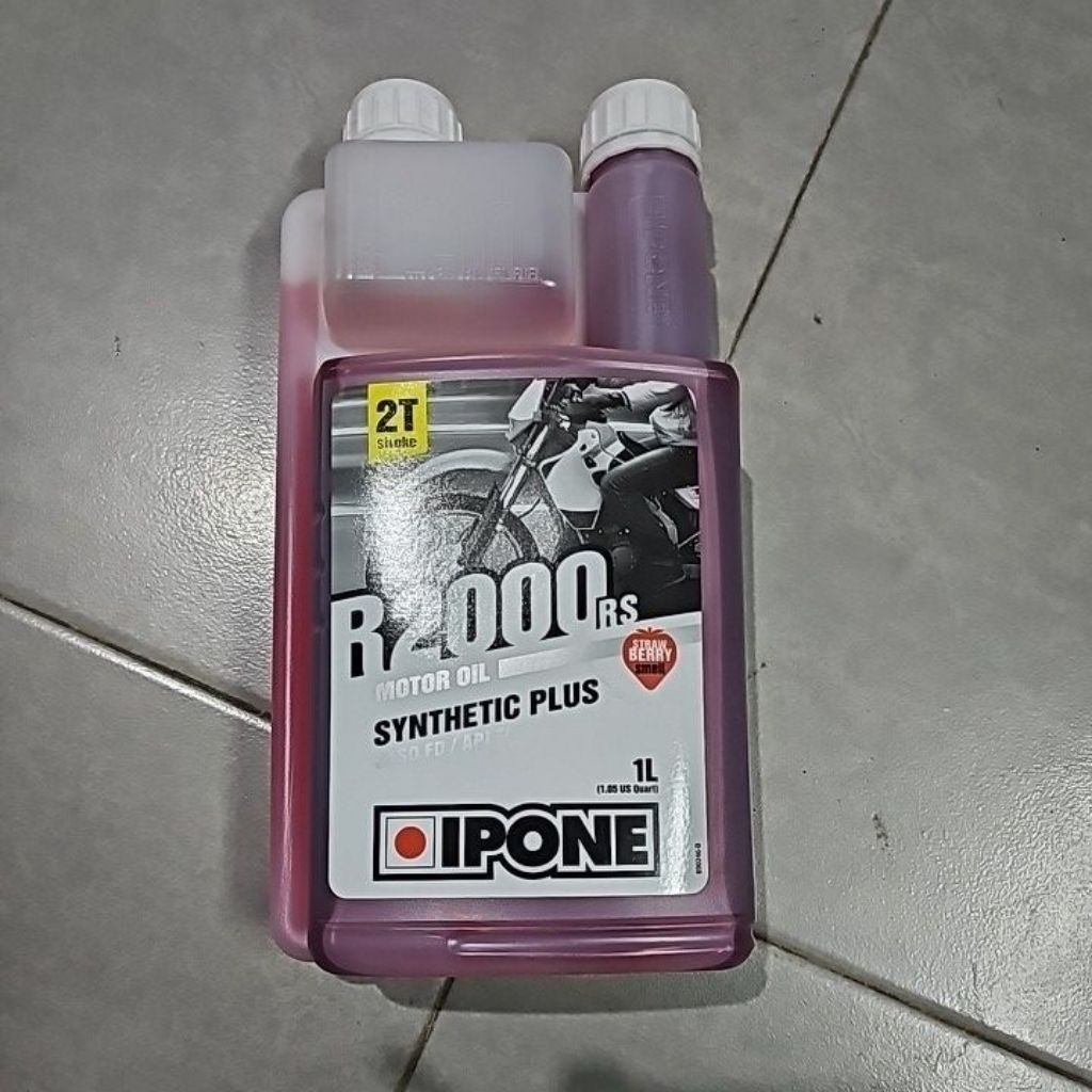 Oli Ipone R2000 1 Liter Original Murah Oli Samping Motor 2 Tak Vespa Klasik