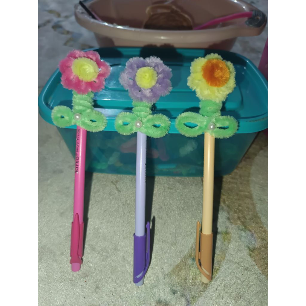 

pena cantik motif bunga