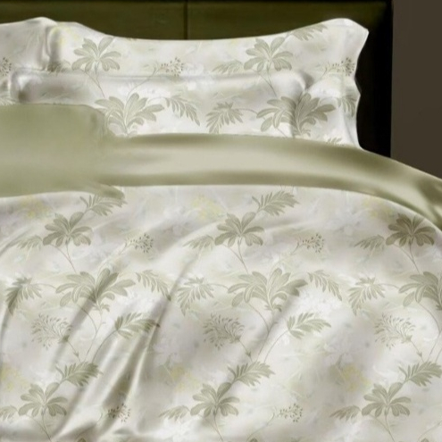 SLEEP PROJECT Paket Sprei Bedcover / Quilt Cover Mewah Premium TENCEL 80S Ramah Lingkungan - Floral 
