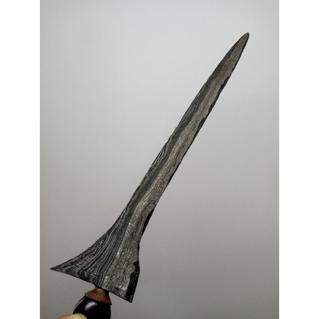 Keris Tilam Pamor Miring Gonjo Iras (Sepuh)