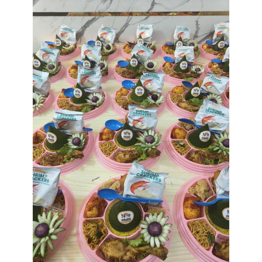 

TUMPENG MINI LYO