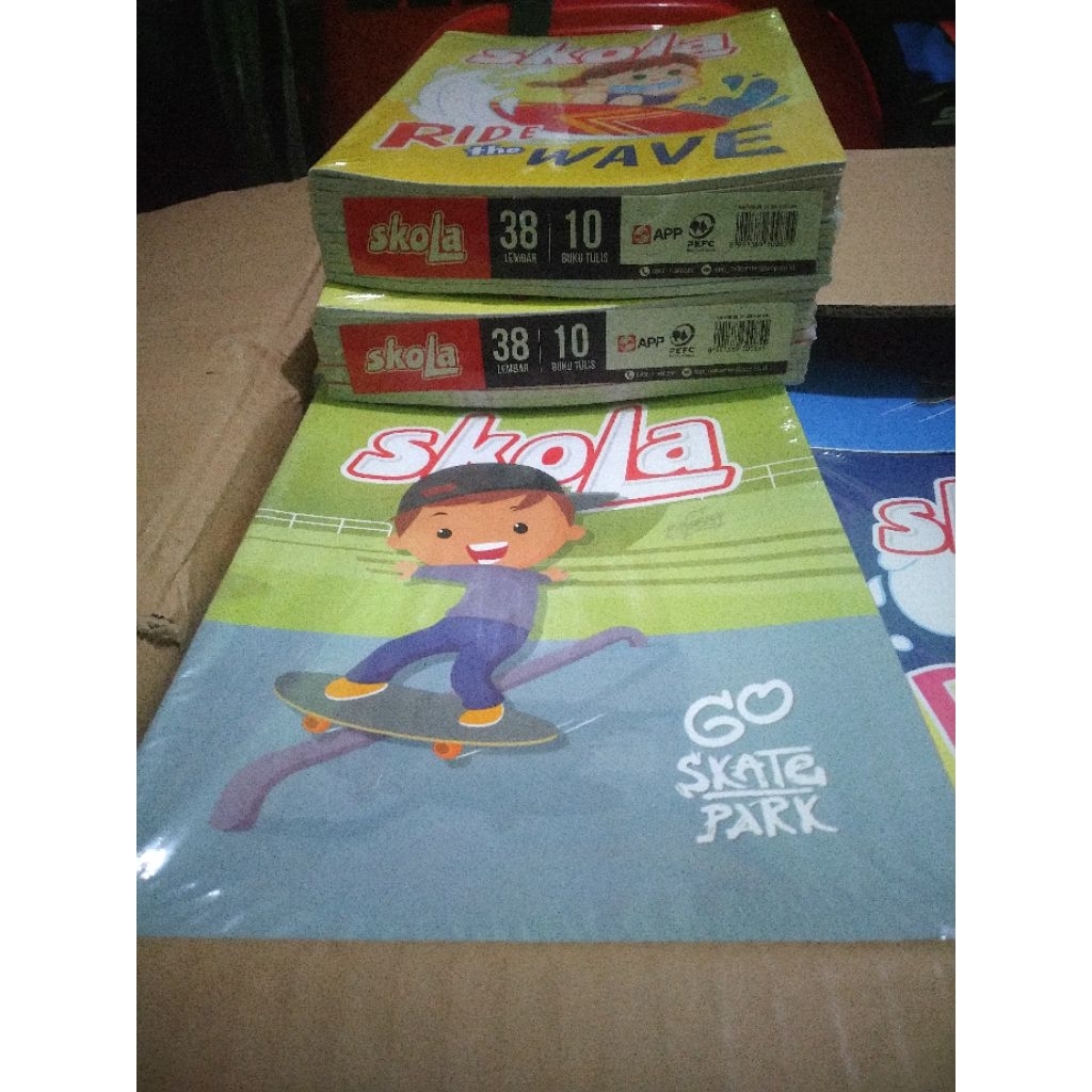 

Buku Tulis Skola 38 lembar 1 pak
