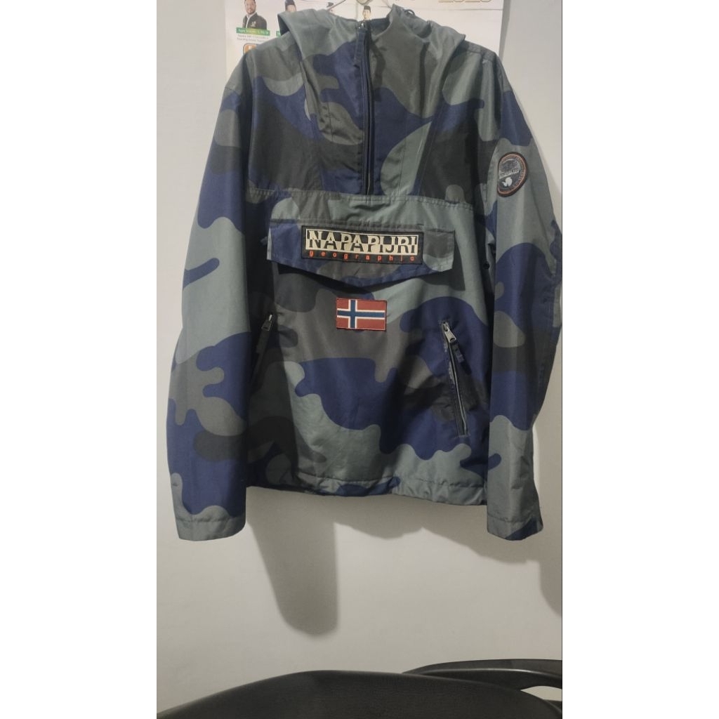 Napapijri rainforest summer camo