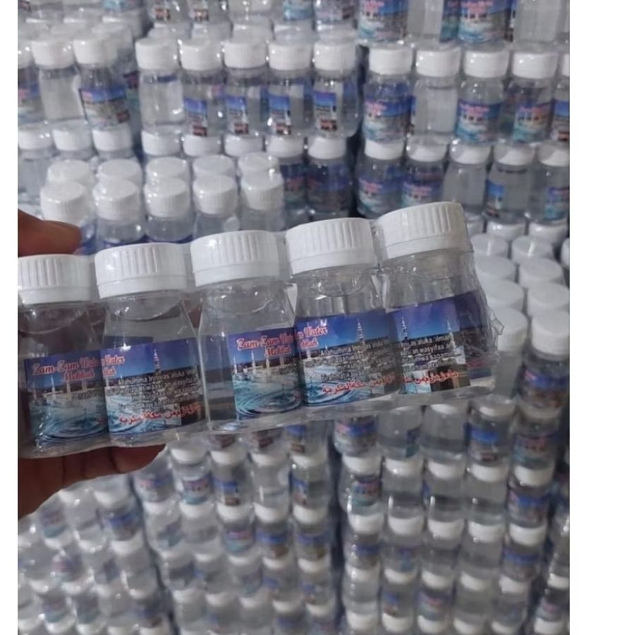 

Air Zamzam kemasan 50 ml dan 80ml