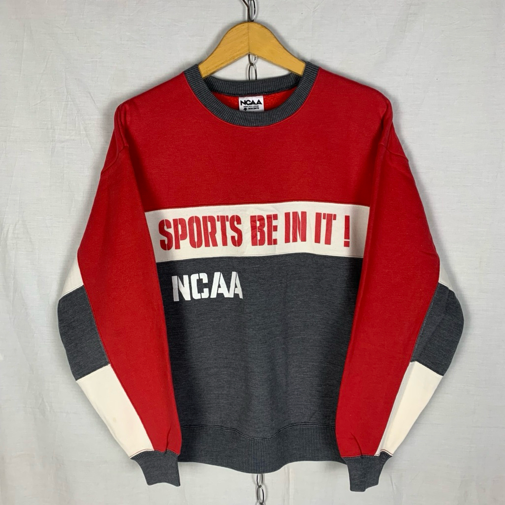 NCAA Descente Sweatshirt Crewneck
