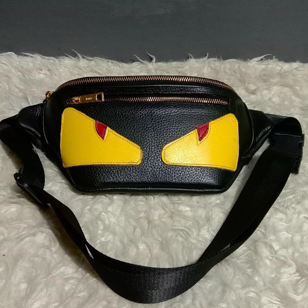 Tas Pria Waist Bag Fendoii Monster Kulit Asli Second Branded