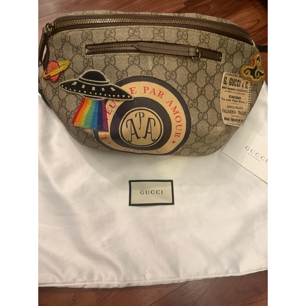 Gu*ci GG Supreme Ufo BeltBag