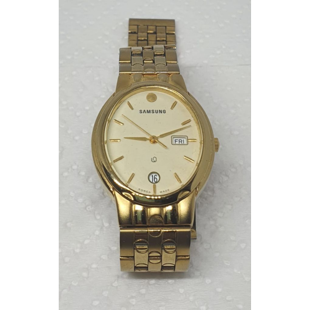 jam tangan second warna gold merek samsung