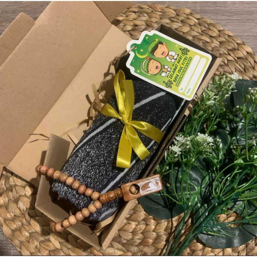 

Hampers Parsel Lebaran Sajadah Tasbih
