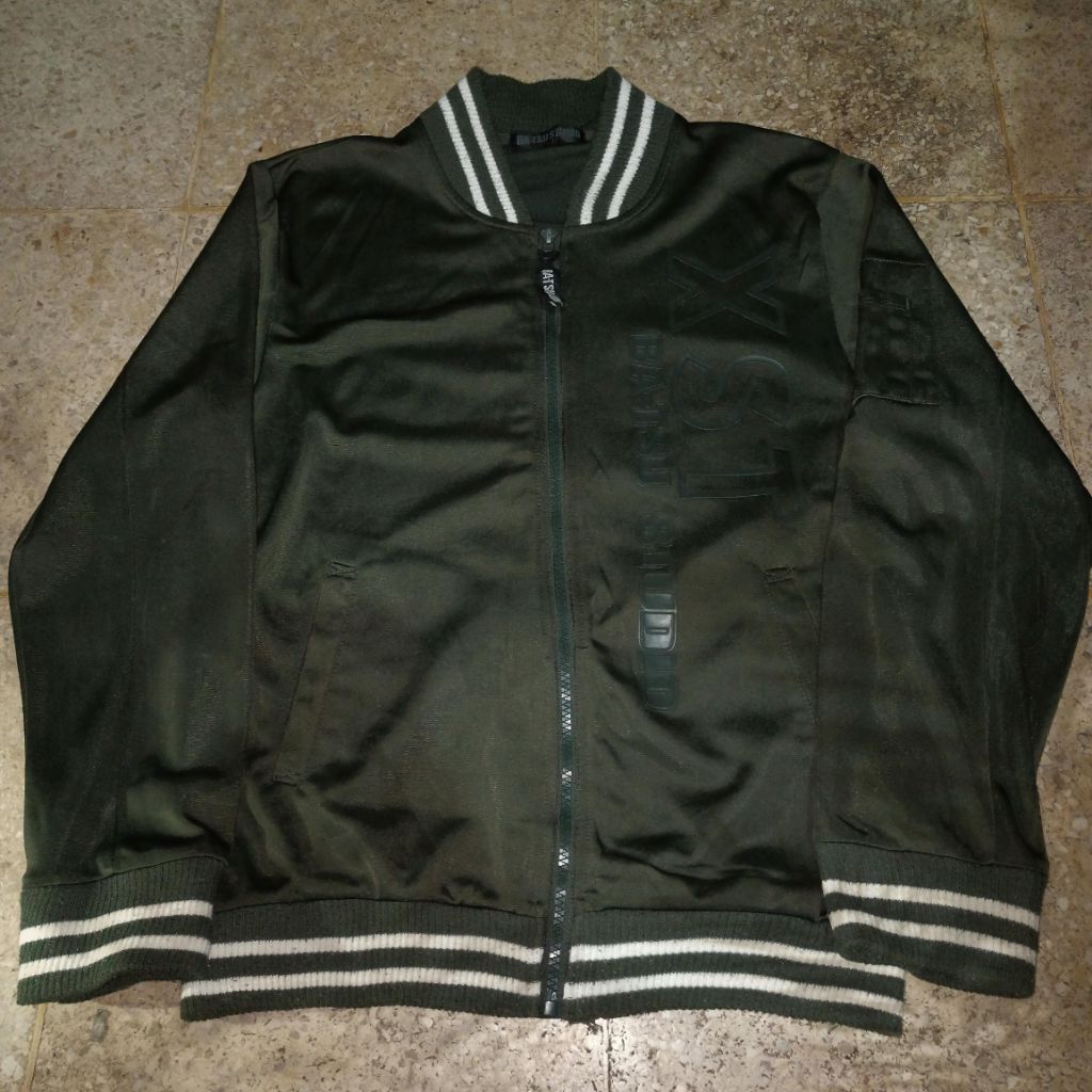 Ba-Tsu Studio Bomber Jacket Army